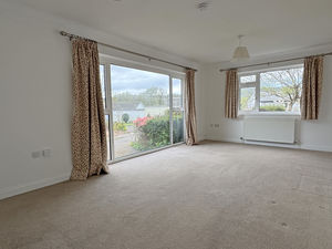 Photo 19- click for photo gallery